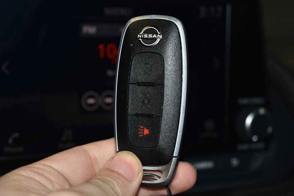 used 2025 Nissan Rogue car, priced at $26,990