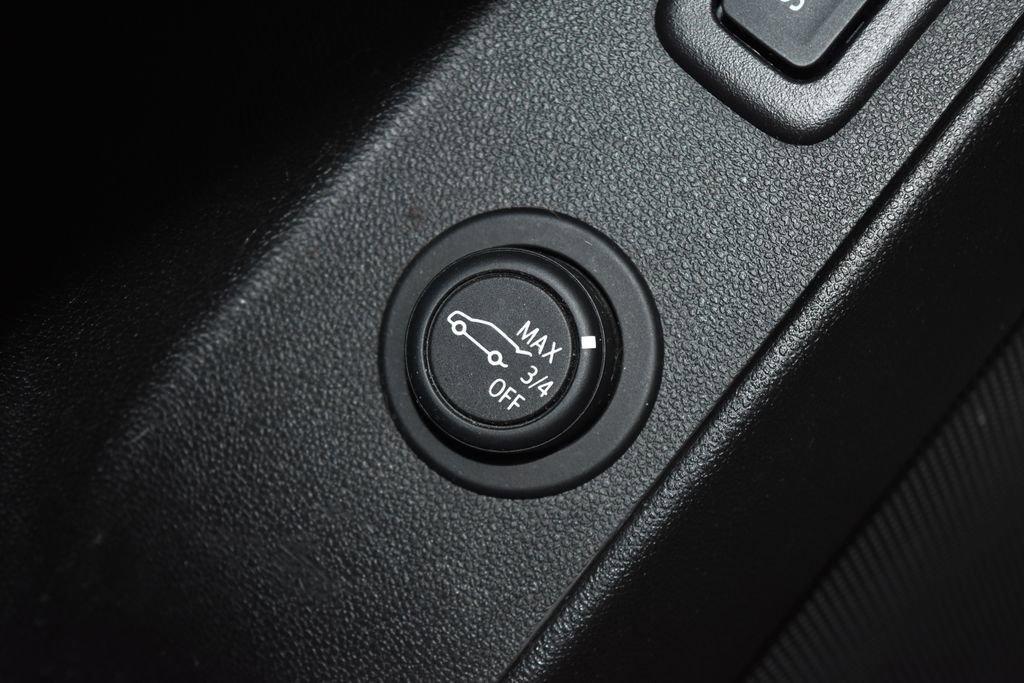 used 2020 Chevrolet Equinox car, priced at $20,674