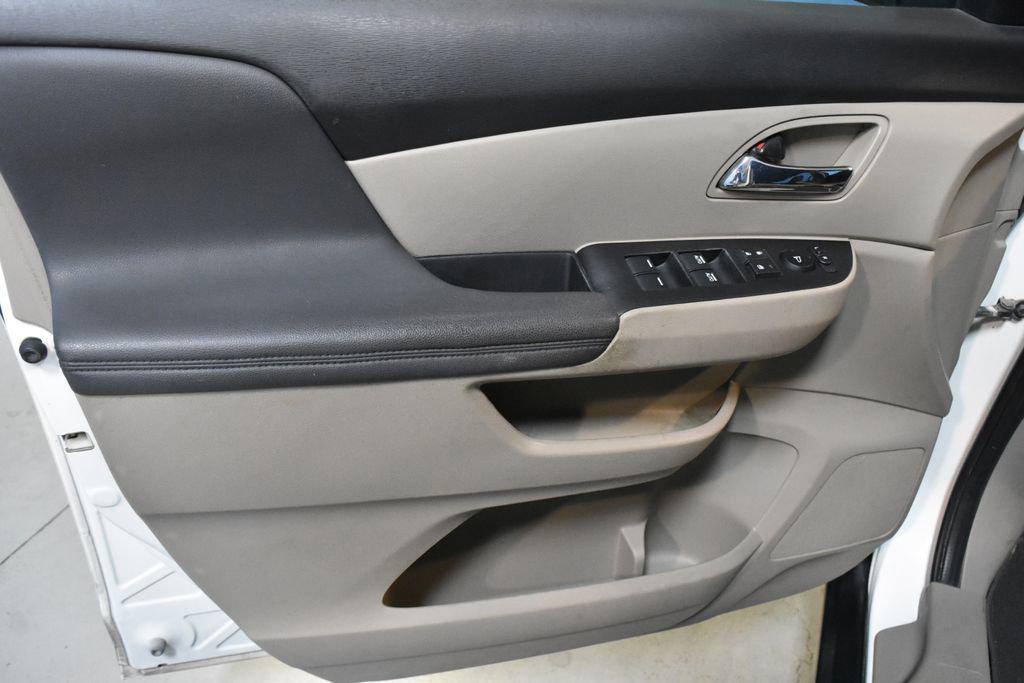 used 2014 Honda Odyssey car, priced at $9,990