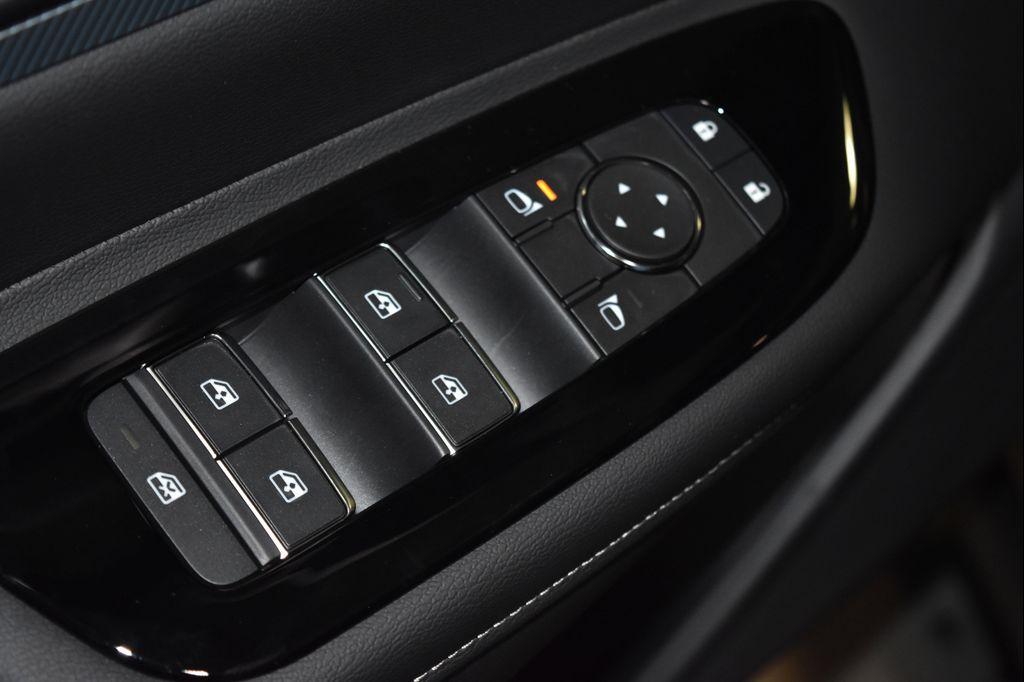 new 2025 Nissan Murano car, priced at $47,352