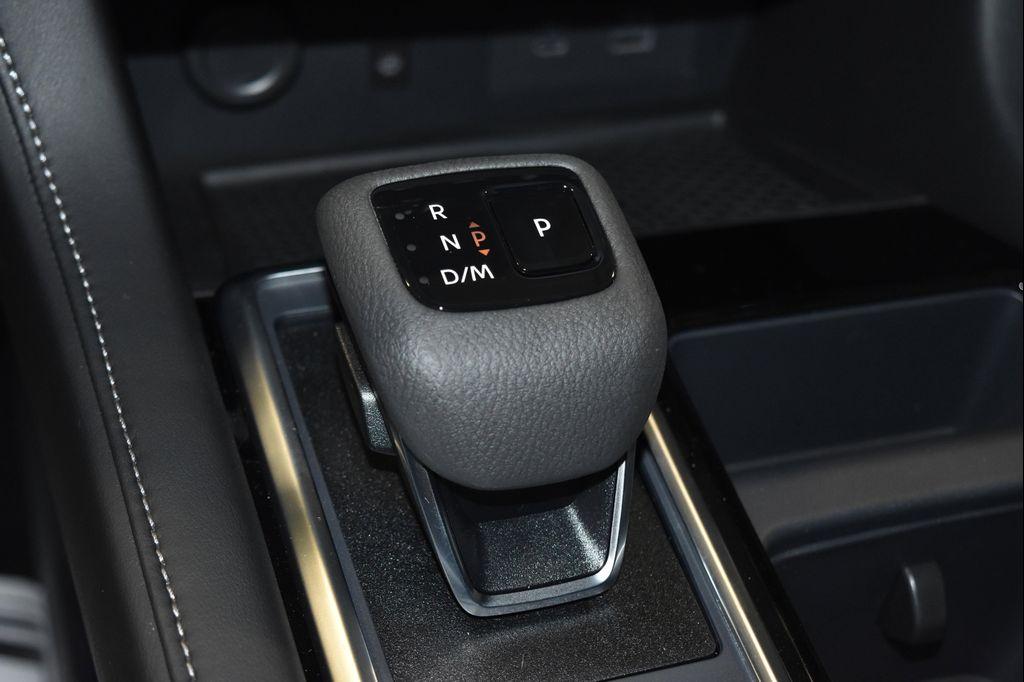 new 2025 Nissan Pathfinder car, priced at $39,618