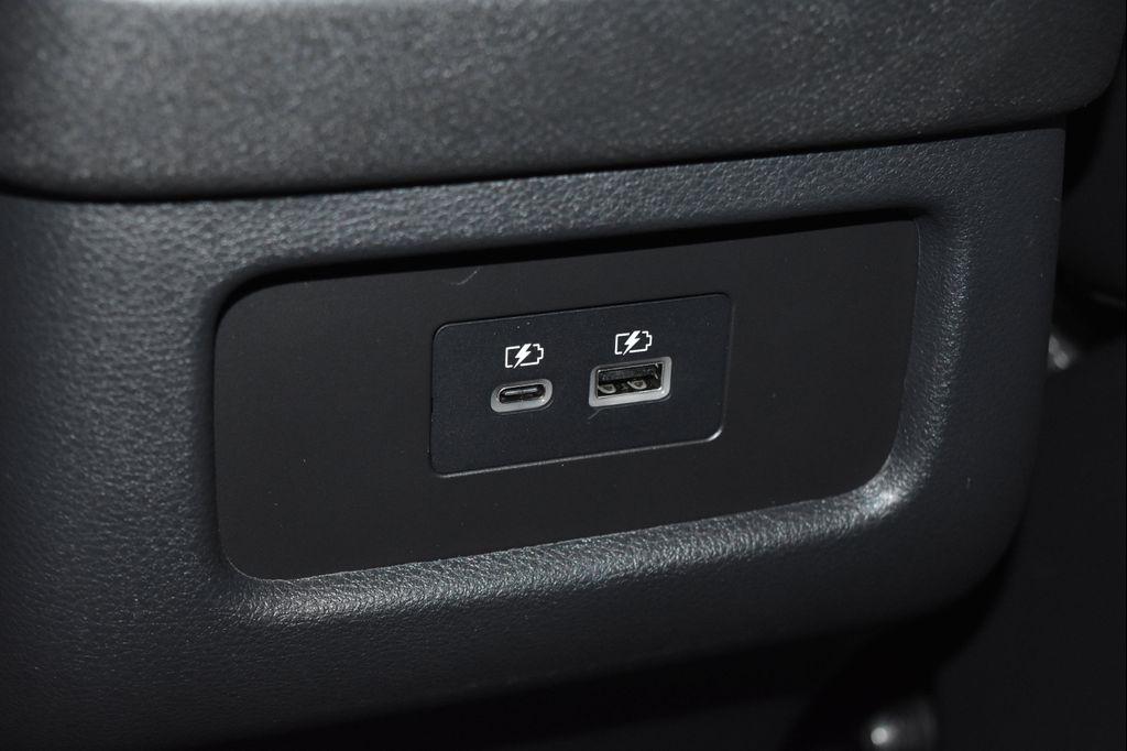 new 2025 Nissan Pathfinder car, priced at $39,618