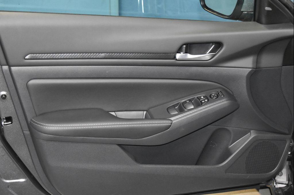 new 2025 Nissan Altima car, priced at $30,435