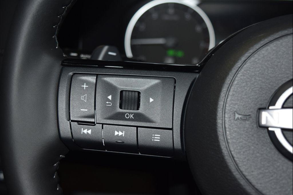 new 2025 Nissan Pathfinder car, priced at $39,513