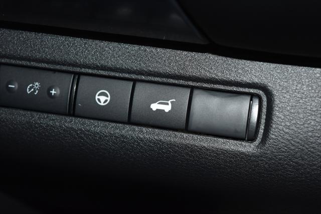 new 2025 Nissan Pathfinder car, priced at $43,863
