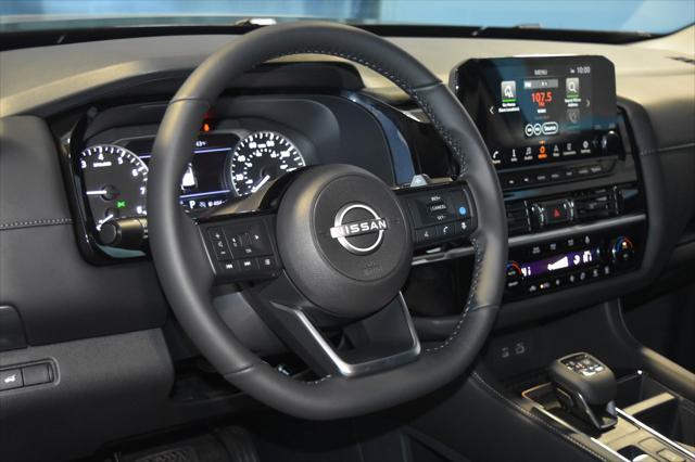 new 2025 Nissan Pathfinder car, priced at $45,623