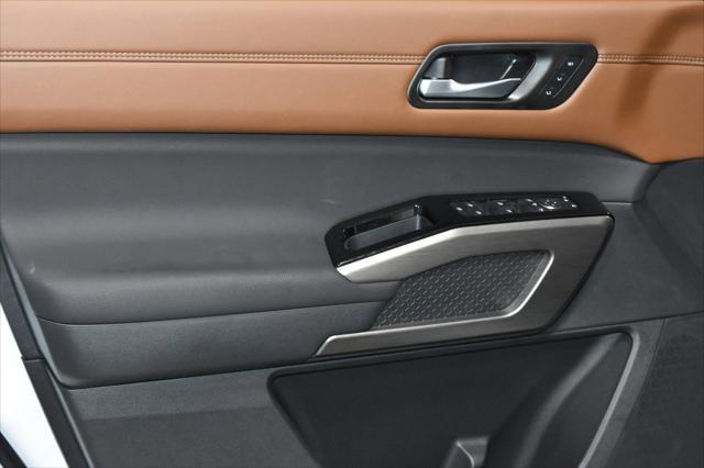 new 2025 Nissan Pathfinder car, priced at $50,271