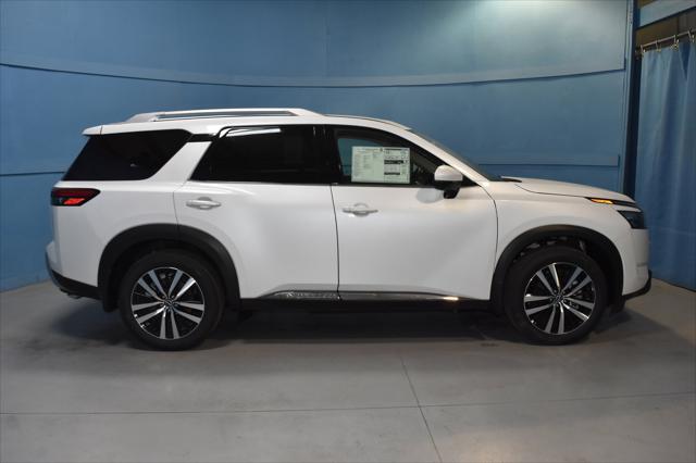 new 2025 Nissan Pathfinder car, priced at $50,271