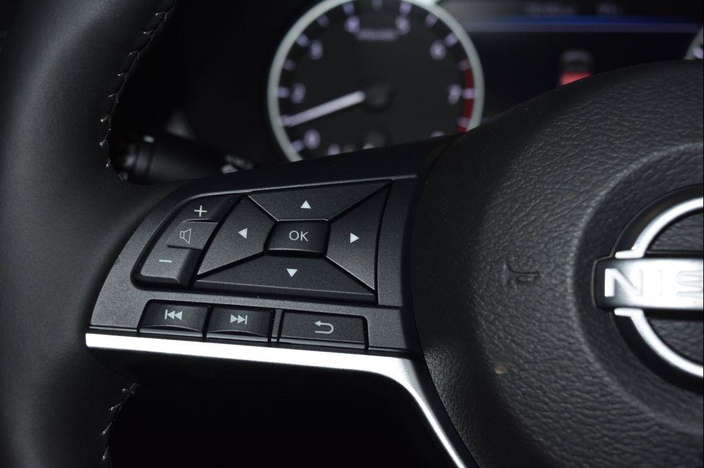 new 2025 Nissan Sentra car, priced at $23,568