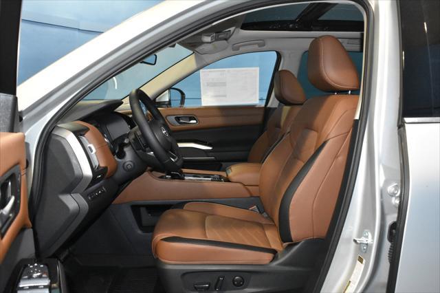 new 2025 Nissan Pathfinder car, priced at $49,813