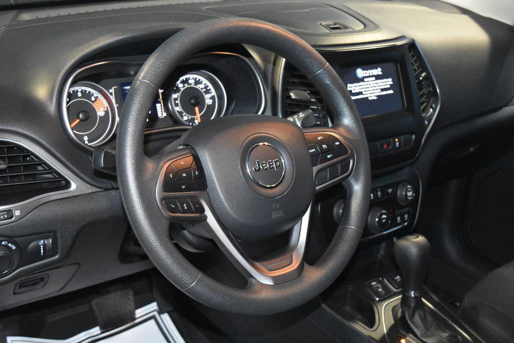 used 2021 Jeep Cherokee car, priced at $18,990