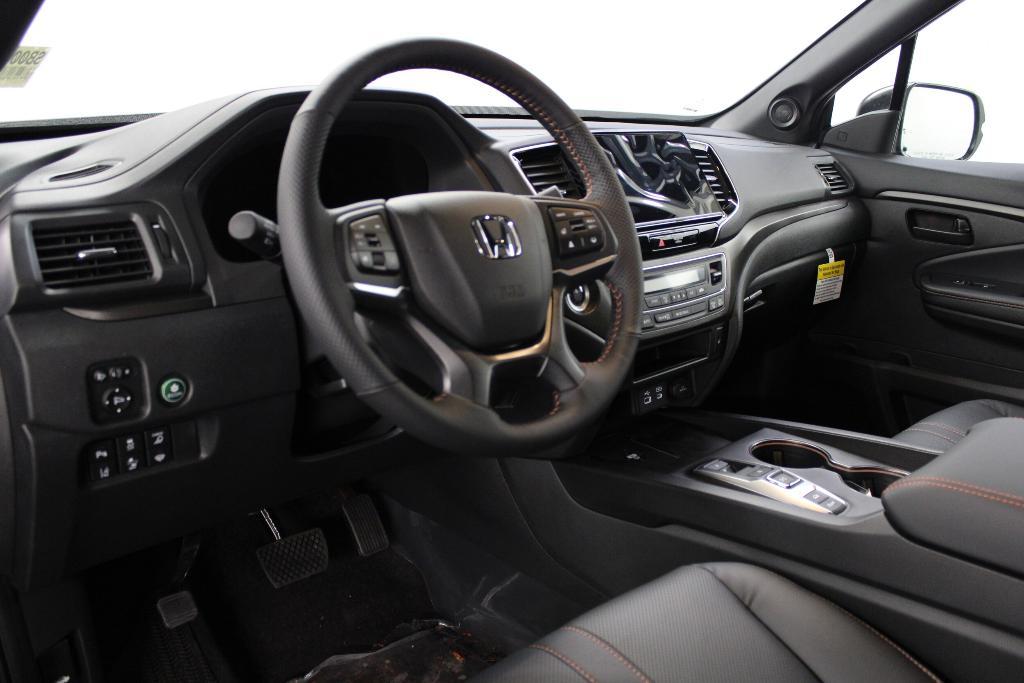 new 2025 Honda Ridgeline car, priced at $44,657