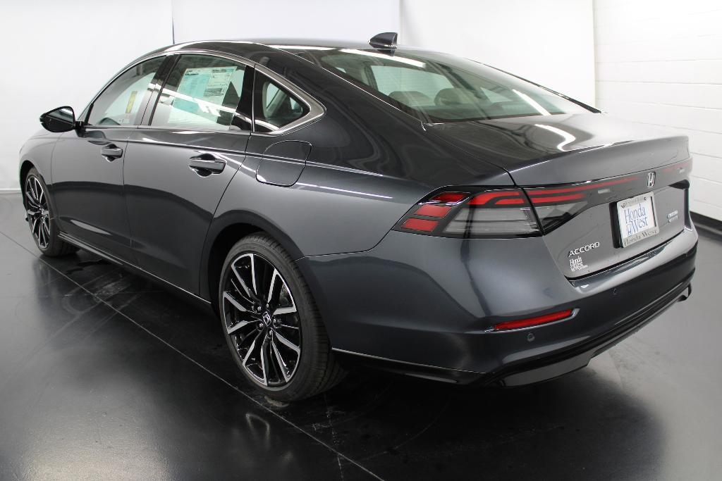 new 2025 Honda Accord Hybrid car, priced at $37,803
