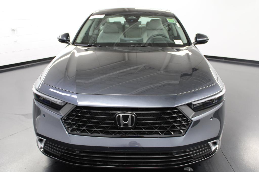 new 2025 Honda Accord Hybrid car, priced at $37,803