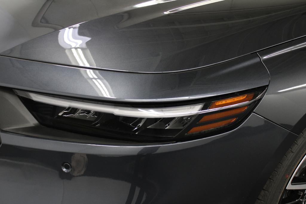 new 2025 Honda Accord Hybrid car, priced at $37,803