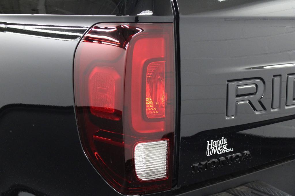 new 2025 Honda Ridgeline car, priced at $44,175
