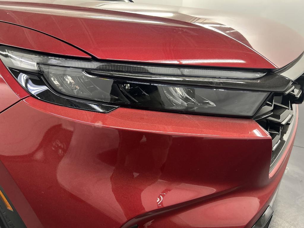 new 2026 Honda CR-V Hybrid car, priced at $36,501