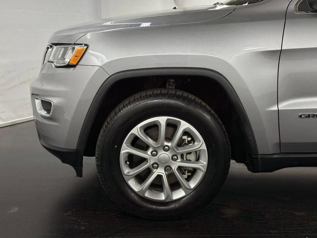 used 2021 Jeep Grand Cherokee car, priced at $23,498