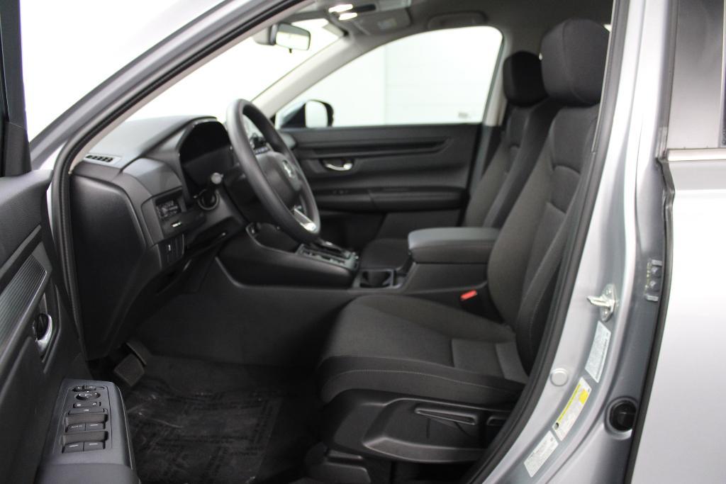 new 2025 Honda CR-V car, priced at $31,820