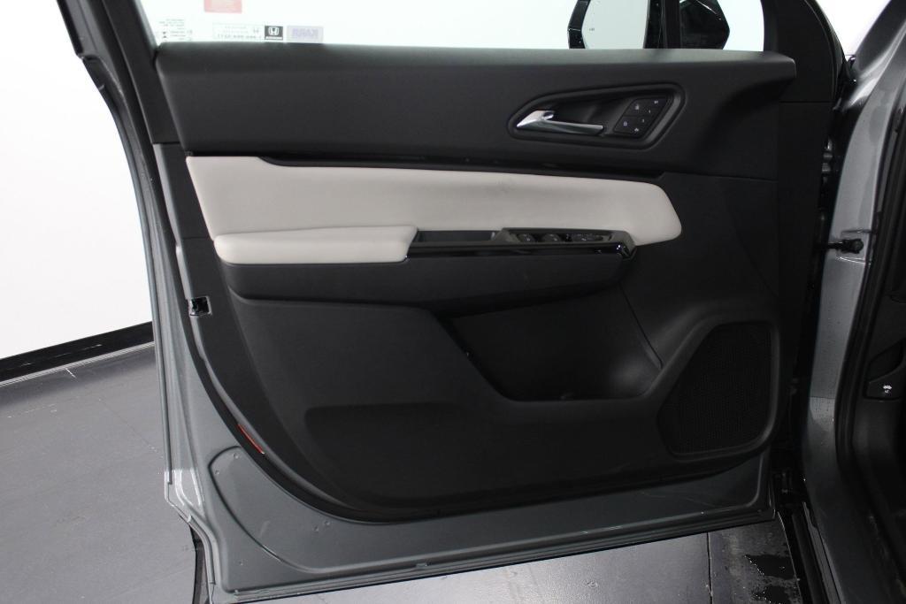 new 2025 Honda Prologue car, priced at $56,195