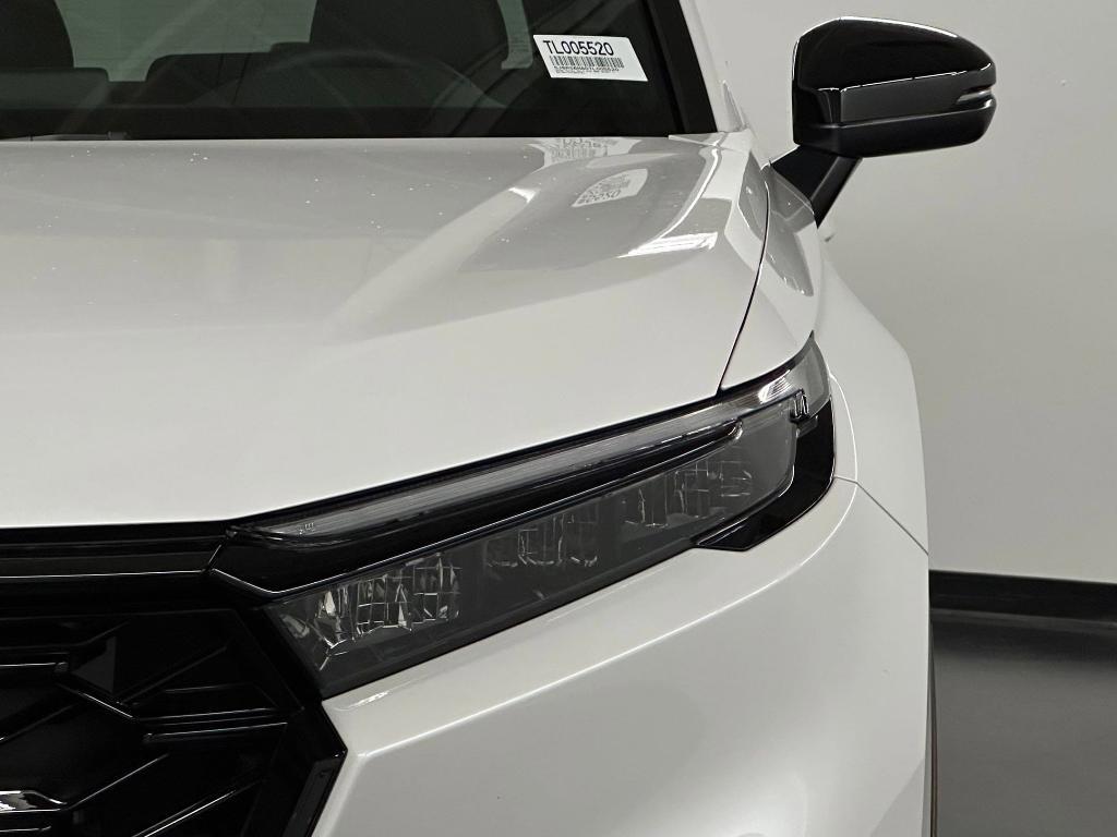 new 2026 Honda CR-V Hybrid car, priced at $38,961