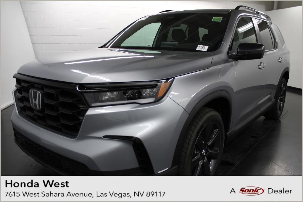 new 2025 Honda Pilot car, priced at $40,643