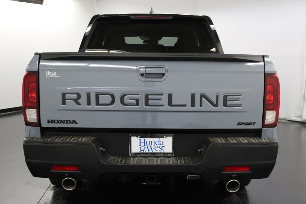 new 2024 Honda Ridgeline car, priced at $39,872