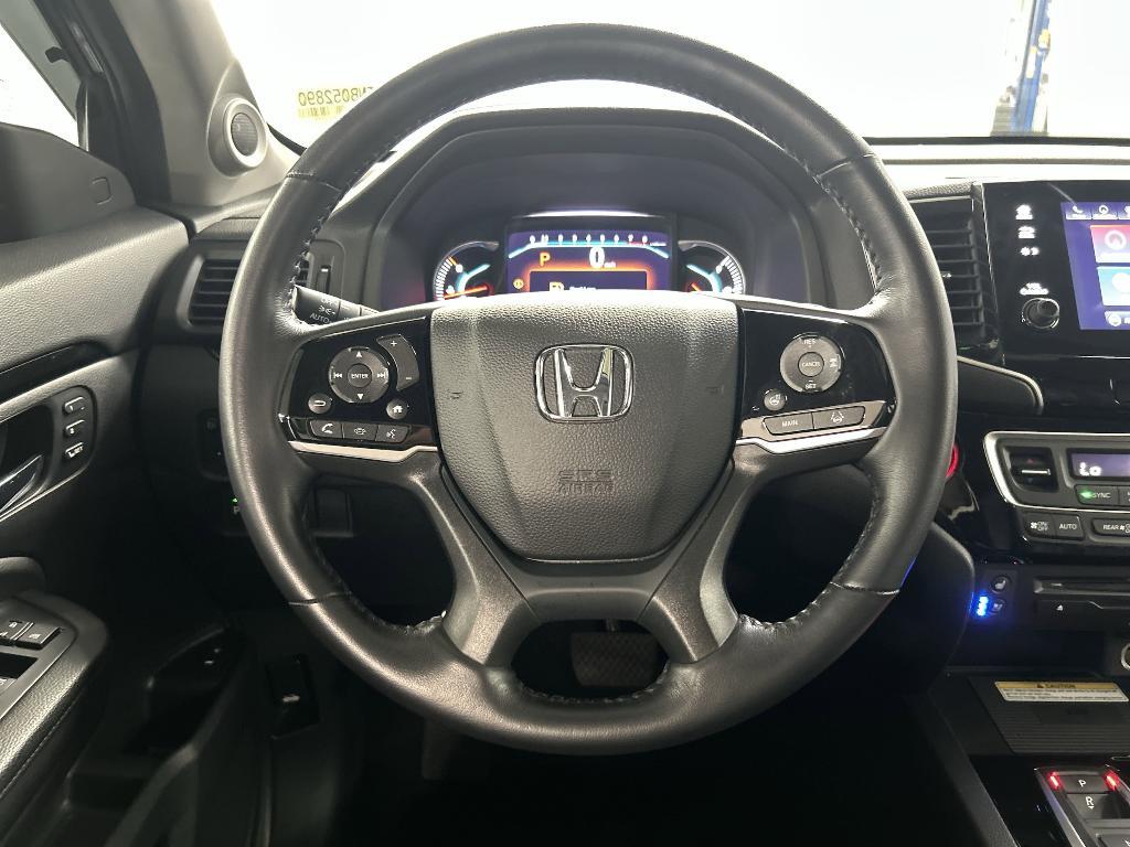 used 2022 Honda Pilot car, priced at $33,998