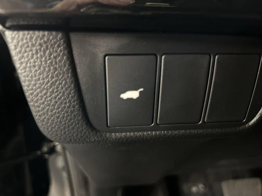 new 2026 Honda CR-V Hybrid car, priced at $41,270