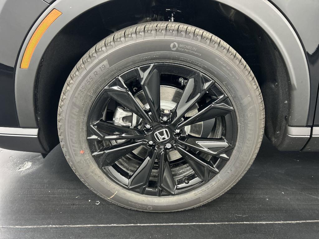 new 2026 Honda CR-V Hybrid car, priced at $41,270