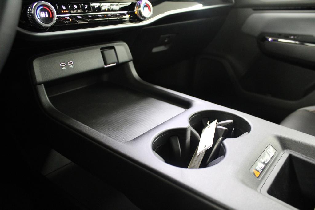new 2025 Honda Prologue car, priced at $53,118