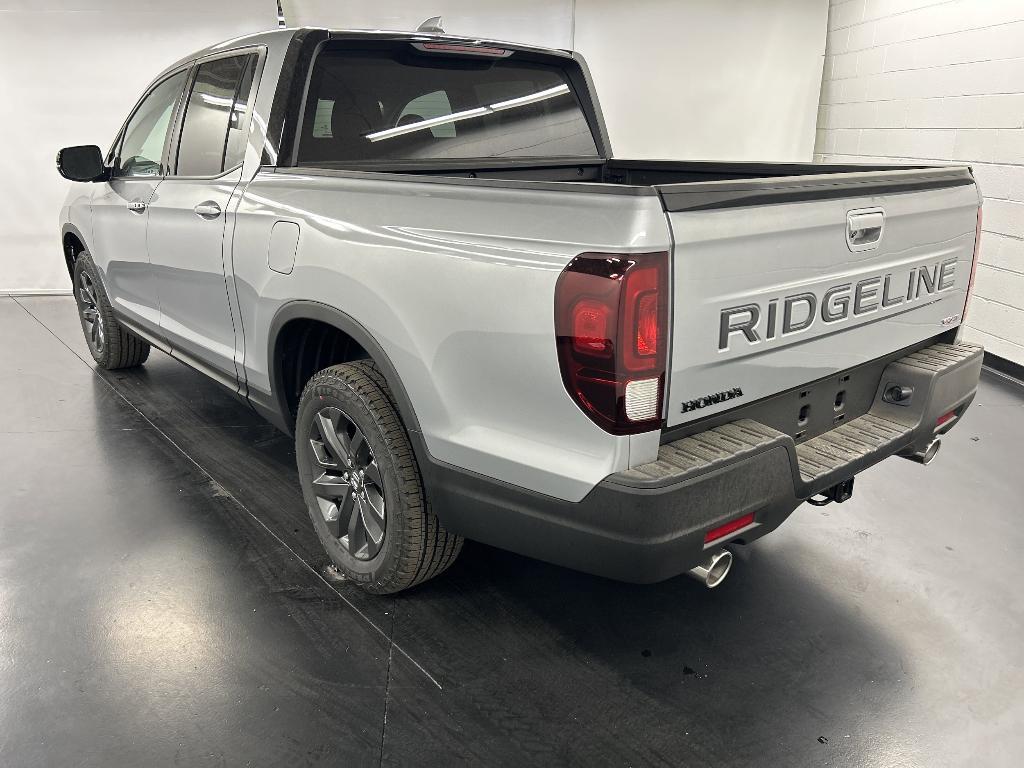 new 2025 Honda Ridgeline car, priced at $40,135