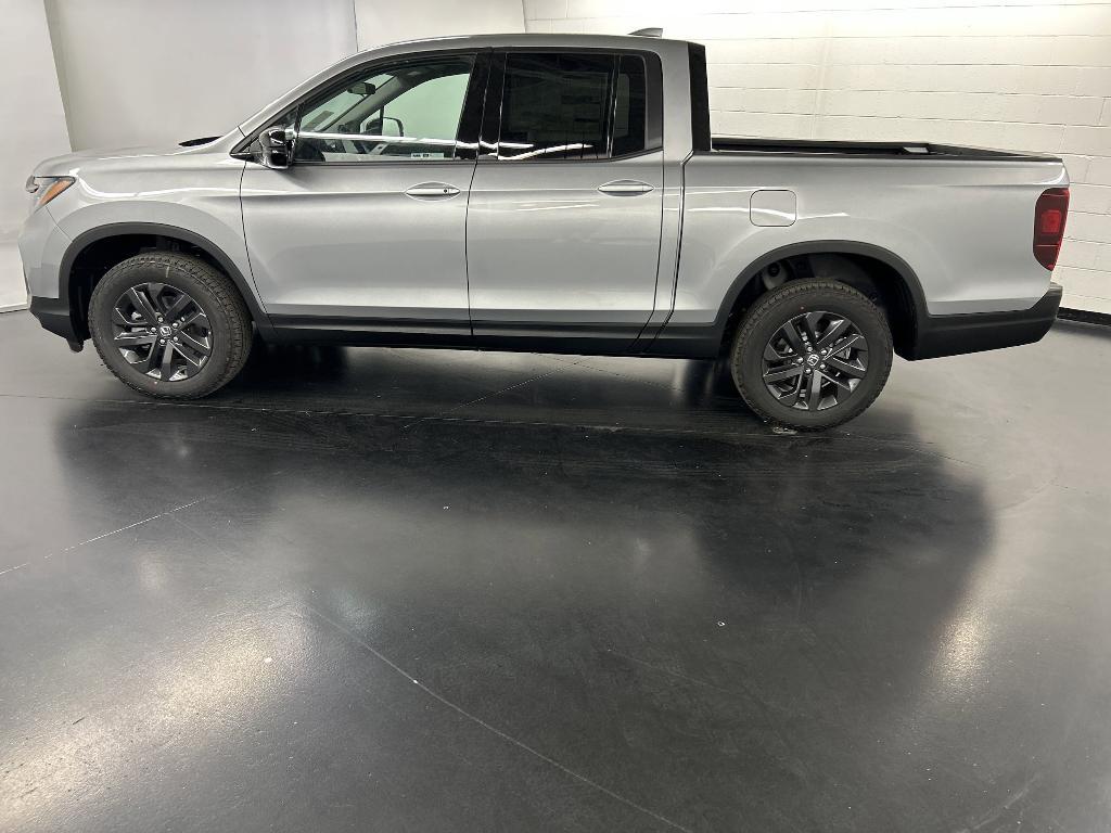 new 2025 Honda Ridgeline car, priced at $40,135
