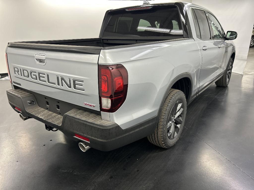 new 2025 Honda Ridgeline car, priced at $40,135