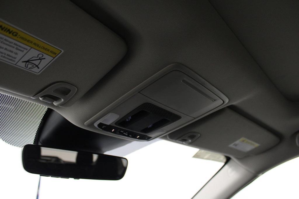 new 2025 Honda Pilot car, priced at $49,395