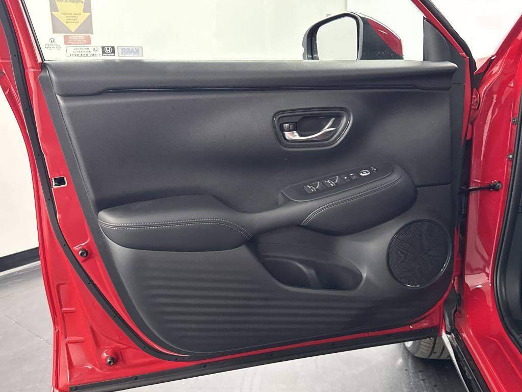 new 2025 Honda HR-V car, priced at $29,650