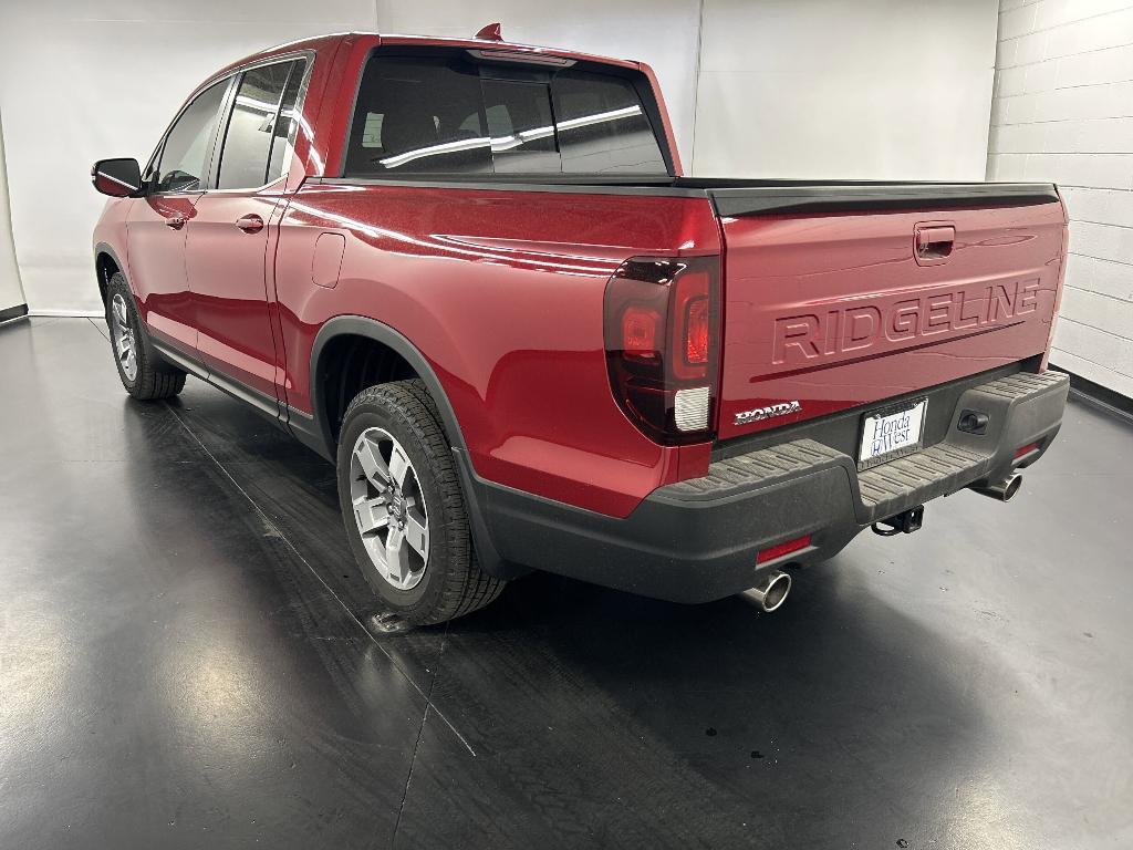 new 2025 Honda Ridgeline car, priced at $42,799