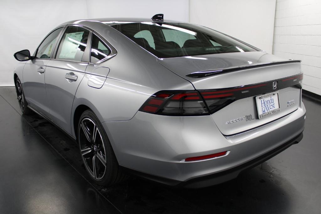 new 2025 Honda Accord Hybrid car, priced at $33,329