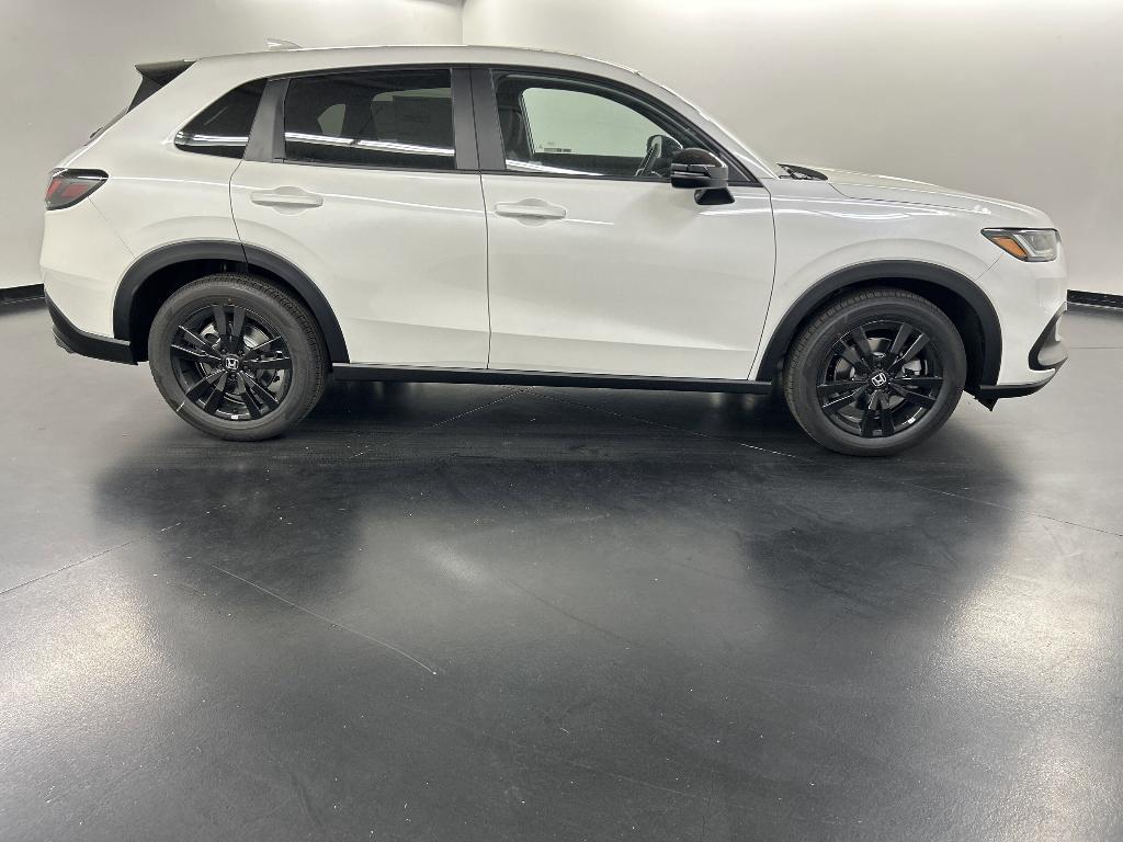 new 2026 Honda HR-V car, priced at $28,647