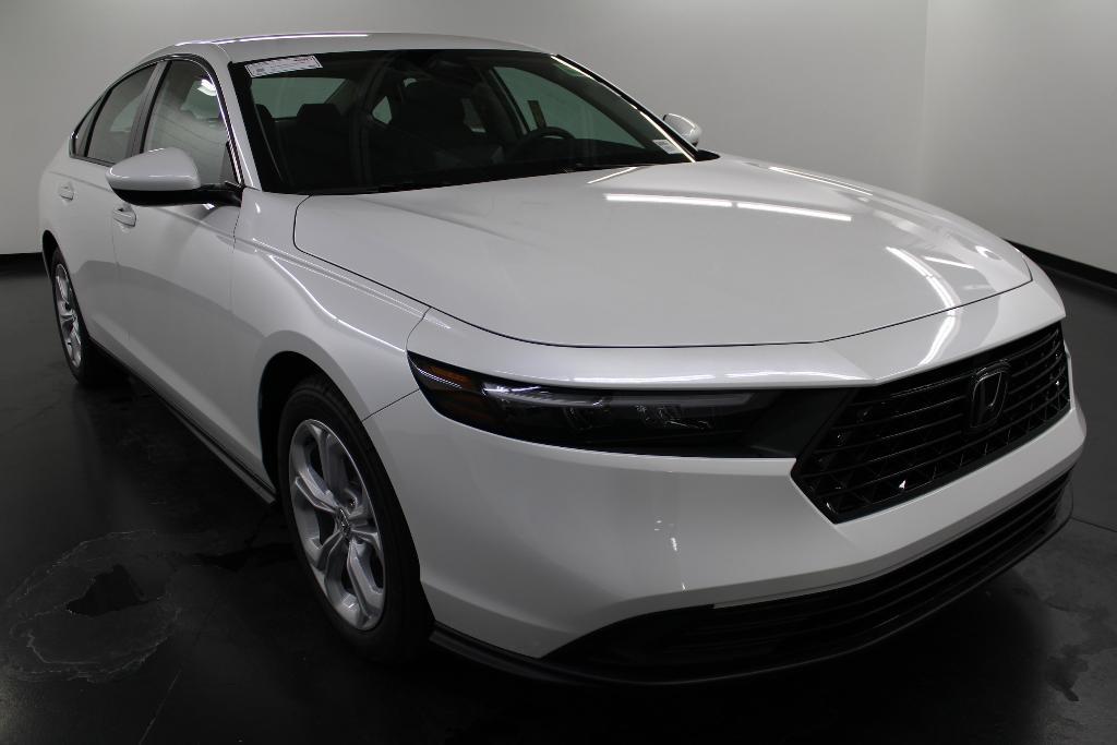 new 2025 Honda Accord car, priced at $28,824