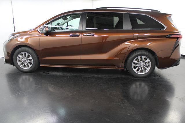 used 2022 Toyota Sienna car, priced at $41,597