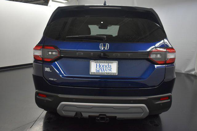 new 2025 Honda Pilot car, priced at $47,932