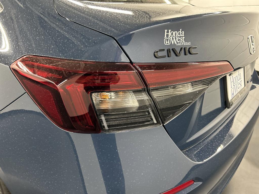 new 2026 Honda Civic Hybrid car, priced at $30,900