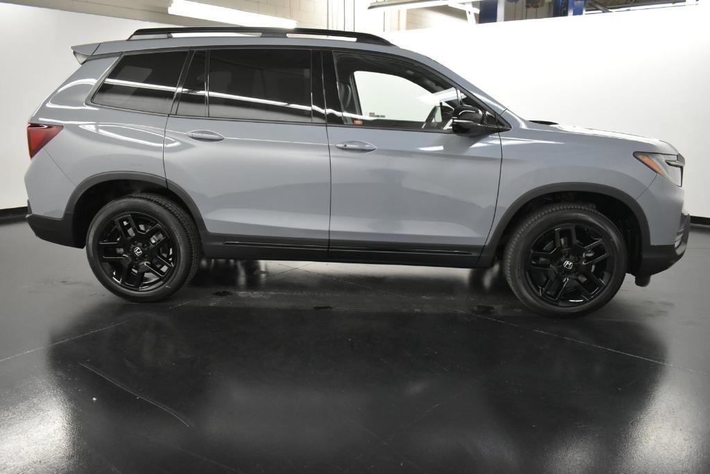 new 2024 Honda Passport car, priced at $45,991