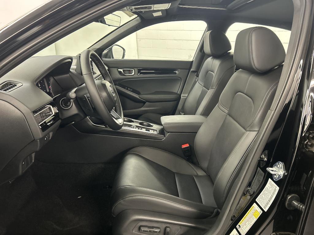 new 2026 Honda Civic Hybrid car, priced at $33,445