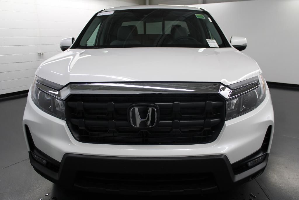 new 2025 Honda Ridgeline car, priced at $42,624
