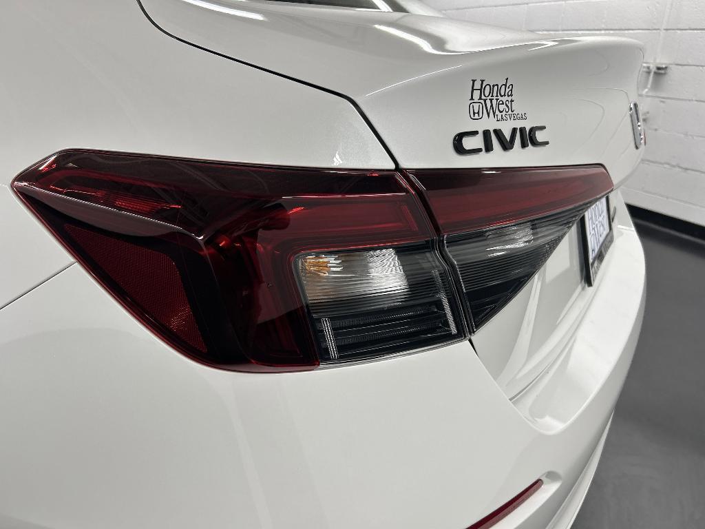 new 2026 Honda Civic Hybrid car, priced at $30,900