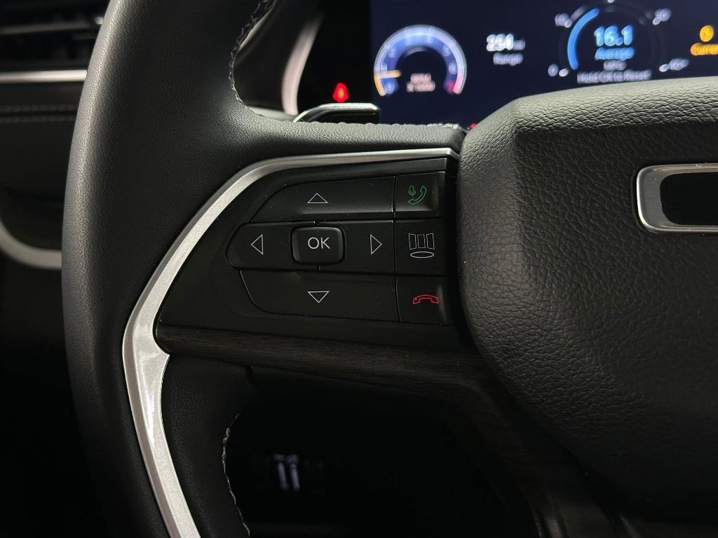 used 2023 Jeep Grand Cherokee L car, priced at $26,996