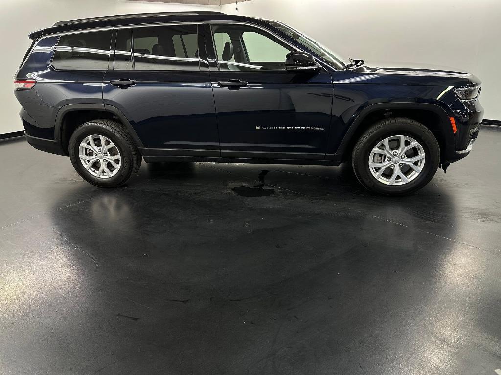 used 2023 Jeep Grand Cherokee L car, priced at $26,996