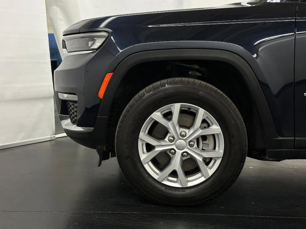 used 2023 Jeep Grand Cherokee L car, priced at $26,996
